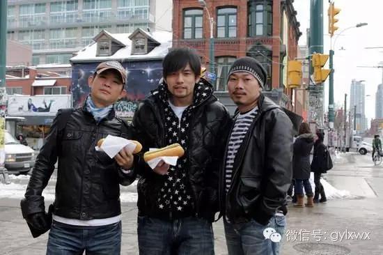 明星旅行糗事一籮筐 總有一個(gè)萌到你！