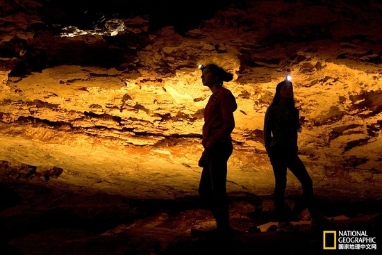 風(fēng)洞國(guó)家公園，南達(dá)科他州攝影：Phil Schermeister，國(guó)家地理創(chuàng)意版