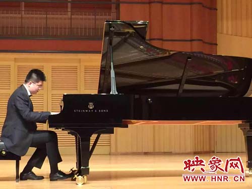 李明陽、謝怡晨鋼琴音樂會在河南藝術中心圓滿落幕