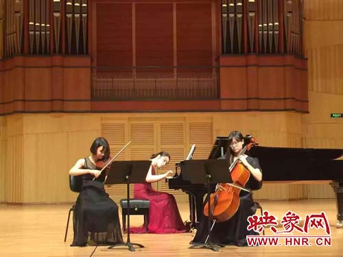 李明陽、謝怡晨鋼琴音樂會在河南藝術中心圓滿落幕