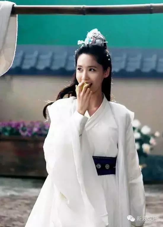 允兒招架不住古裝？韓國女星古裝LOOK一覽 誰贏了？