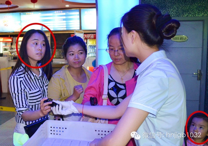 　　看完這部電影，我只有一句話要對(duì)復(fù)仇者們說：你們耍帥的時(shí)候考慮過我們普通老百姓的感受嗎??？