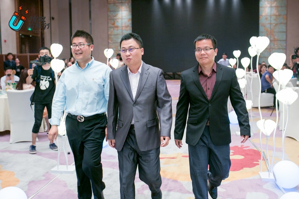 接下來(lái)這一組，人稱“江湖三……”