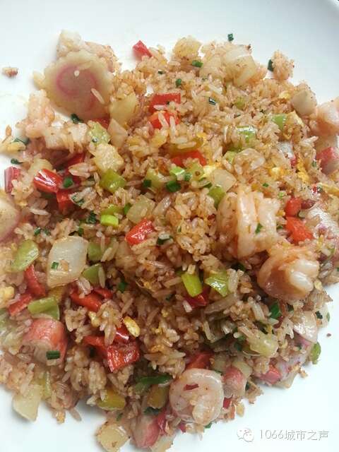 泰皇炒飯！神馬閣，反正以后我是不去了！