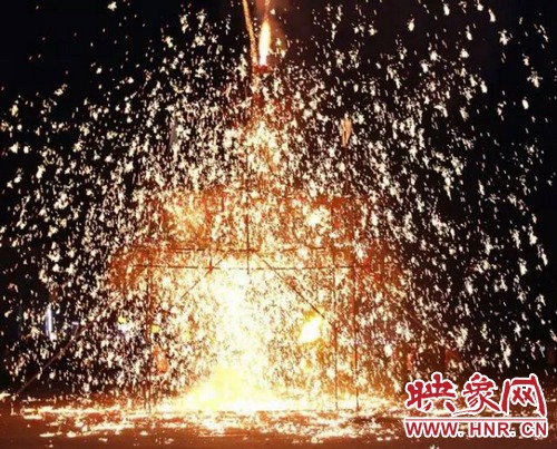 確山鐵花將登上萬(wàn)眾矚目的春晚舞臺(tái)！