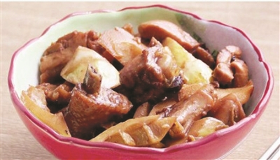 春筍新鮮上市 買竹筍應選筍節(jié)較多的