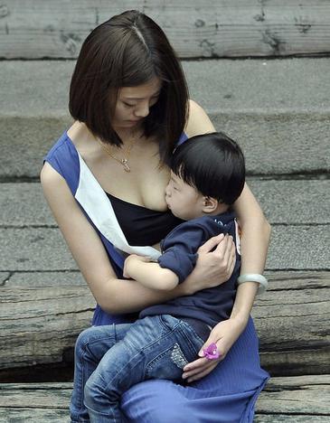 知道才能“喂胖”它 告訴你女性乳房都愛吃啥？