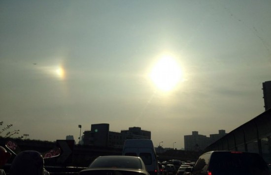 上?，F(xiàn)“3個太陽”