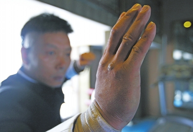 少林寺將辦無(wú)遮大會(huì) 鐵砂掌、二指禪等絕技現(xiàn)身