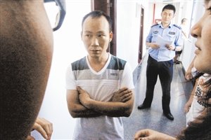 家屬沉默悲痛，不愿提起更多。