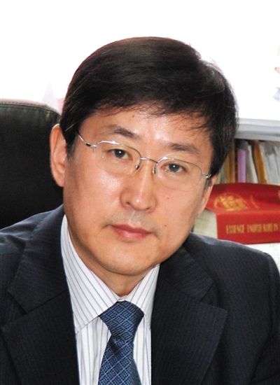 韓大元 中國(guó)人民大學(xué)法學(xué)院院長(zhǎng)