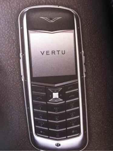 (葉先生的手機目前已經(jīng)送去維修，圖冊中的手機是和葉先生同款的。圖/瀟湘晨報滾動新聞記者 文乃斐)