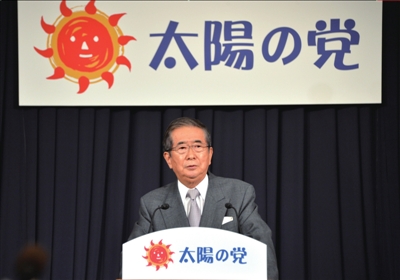 13日，日本東京，石原慎太郎召開新聞發(fā)布會，正式宣布新黨成立。圖/東方IC