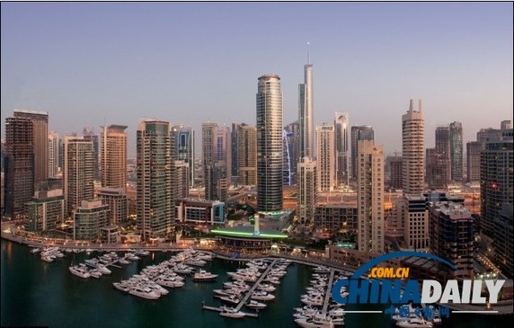 一名25歲的挪威籍女子在阿聯(lián)酋迪拜出差時(shí)遭到強(qiáng)奸，反被判16個(gè)月監(jiān)禁。