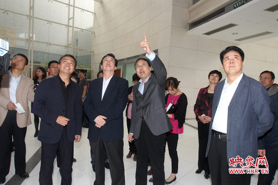 河南省委書(shū)記、省人大常委會(huì)主任郭庚茂視察河南人民廣播電臺(tái) 映象網(wǎng)記者邵恰 段晉哲/攝