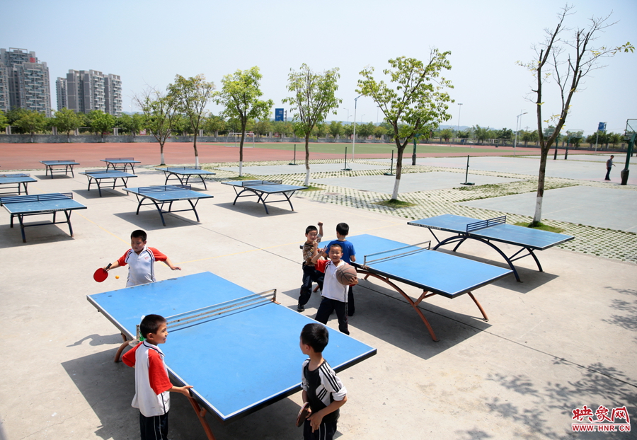 設(shè)施齊全的運動場