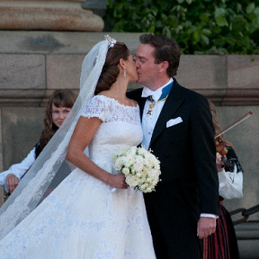 瑞典公主舉行馬車(chē)婚禮