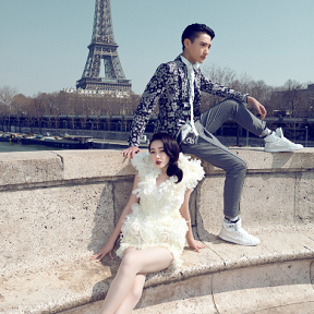 于小彤蔣夢婕引領前衛(wèi)