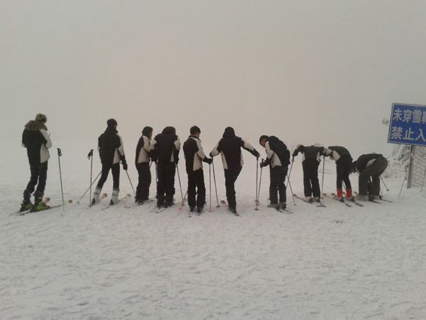 鄭州人自己的滑雪場(chǎng)圣誕啟幕！