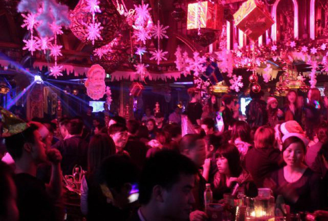 再不狂歡就老了！鄭州圣誕狂歡大攻略