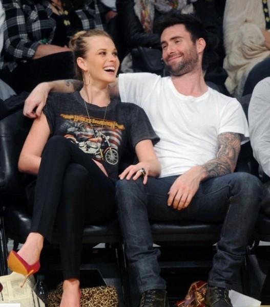 誰(shuí)能有幸約會(huì)天使？維秘超模們的男星后宮團(tuán)