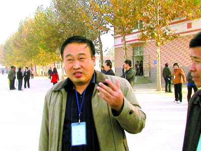 張偉生前照片。胡恩來攝