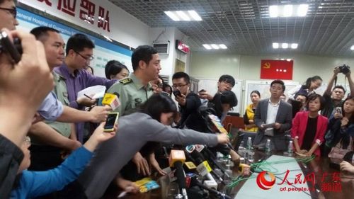 廣州軍區(qū)廣州總醫(yī)院發(fā)布會現(xiàn)場。