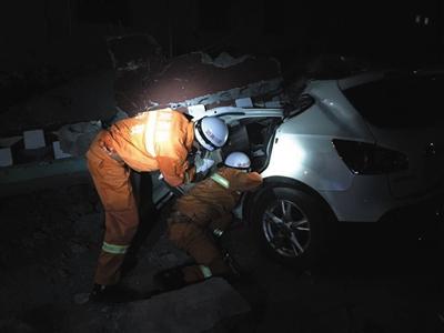 康定6.3級(jí)地震已致2人遇難 震區(qū)人口密度較低