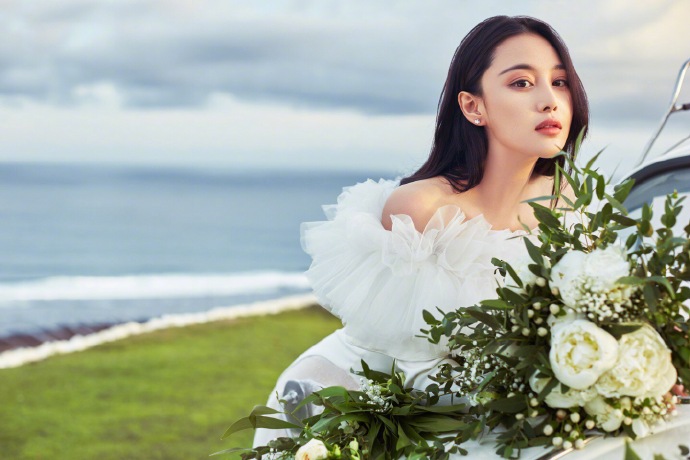 張馨予的婚紗成了淘寶爆款，知道價格后讓人大跌眼鏡！