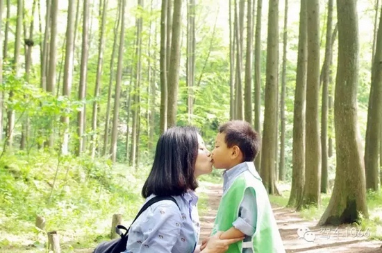 好暖心的畫面！