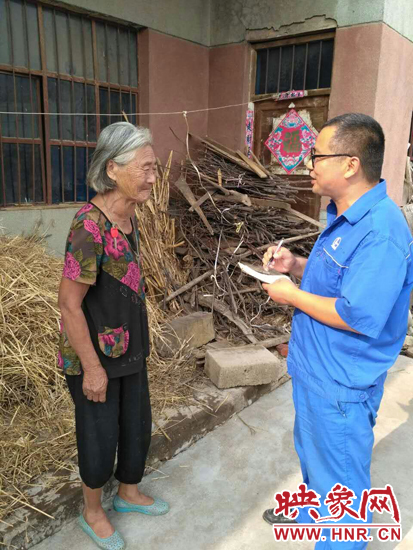 中石化葉縣分公司到幫扶村進(jìn)行幫扶入戶調(diào)查