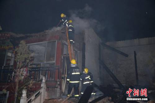 甘肅永靖縣雷音寺發(fā)生火災