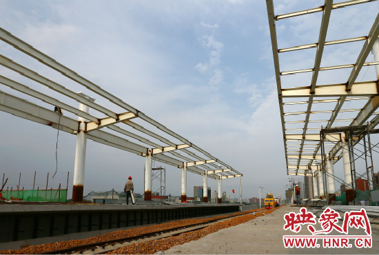 鄭信路站的主體框架已經(jīng)完工。