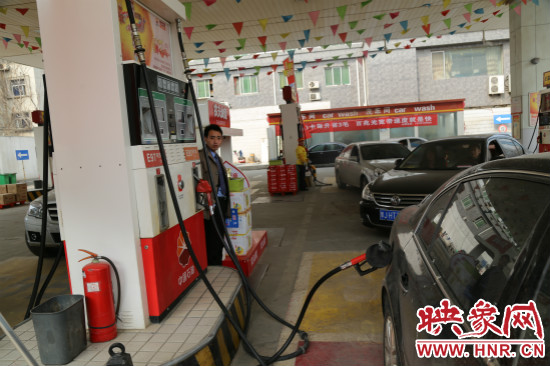 成品油價格年內(nèi)兩連漲。