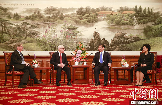 10月23日，中國國家主席習近平在北京釣魚臺國賓館會見清華大學經濟管理學院顧問委員會海外委員。