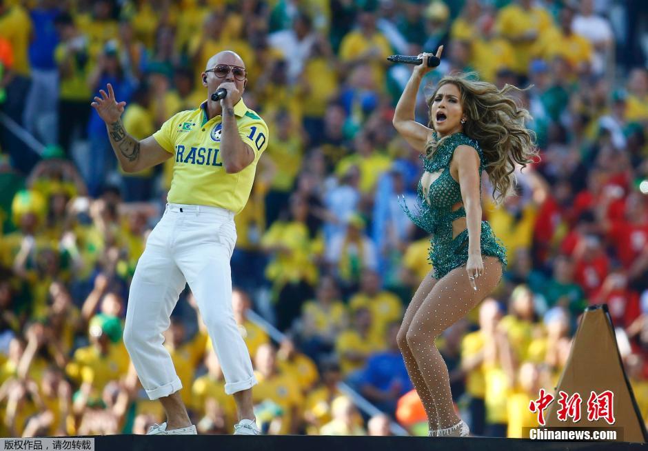 北京時間6月13日凌晨2時，巴西世界杯正式拉開帷幕。