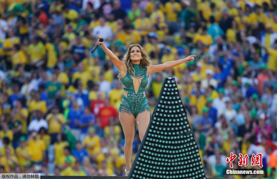 北京時間6月13日凌晨2時，巴西世界杯正式拉開帷幕。