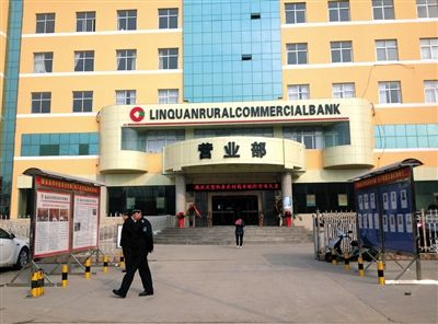 23名被拘留者的照片已張貼了一個(gè)多月。