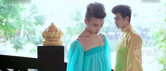 因?yàn)樽约旱哪腥瞬粻?zhēng)氣，分手了...