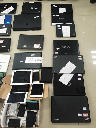 警方查獲的部分作案工具。新京報(bào)記者 吳為 攝