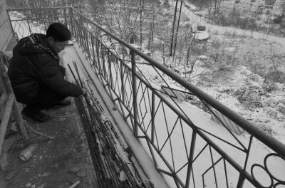 隗永寶補(bǔ)償給村民的鋼筋。京華時報記者 韓林君 攝