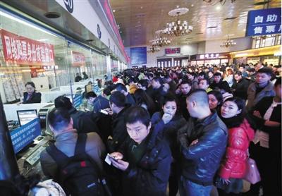 春運(yùn)搶票進(jìn)入白熱化 熱門(mén)票3分鐘“秒光”