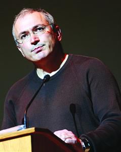 2014年3月10日，烏克蘭，霍多爾科夫斯基在基輔理工大學(xué)發(fā)表演講。