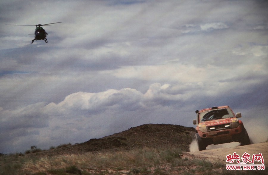 賽車的世界、更是男人的世界。圖為部分參展攝影作品。