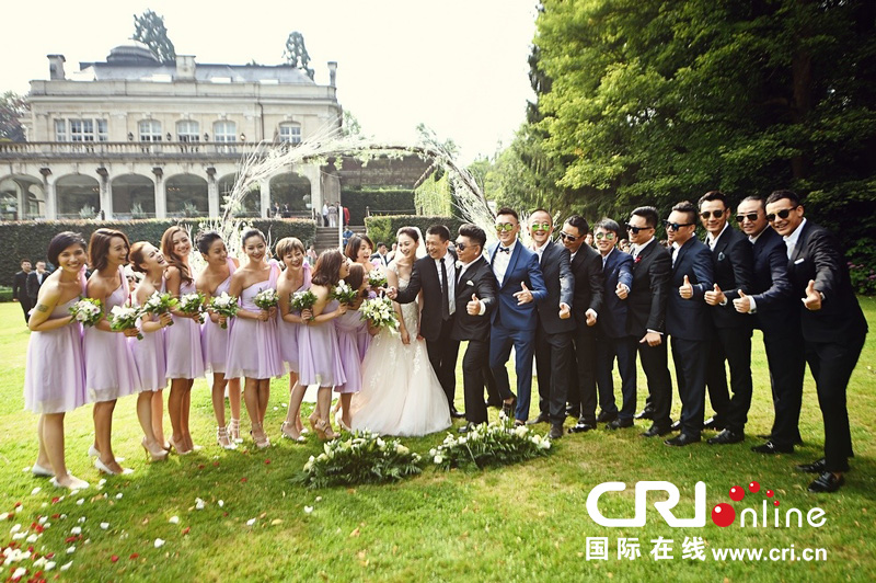 李小冉比利時辦婚禮 朱丹、鐘欣潼、應采兒做伴娘