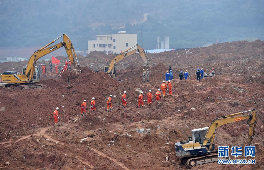 救援車源源不絕，救援人源源不斷——深圳滑坡災害救援處置36小時全景掃描