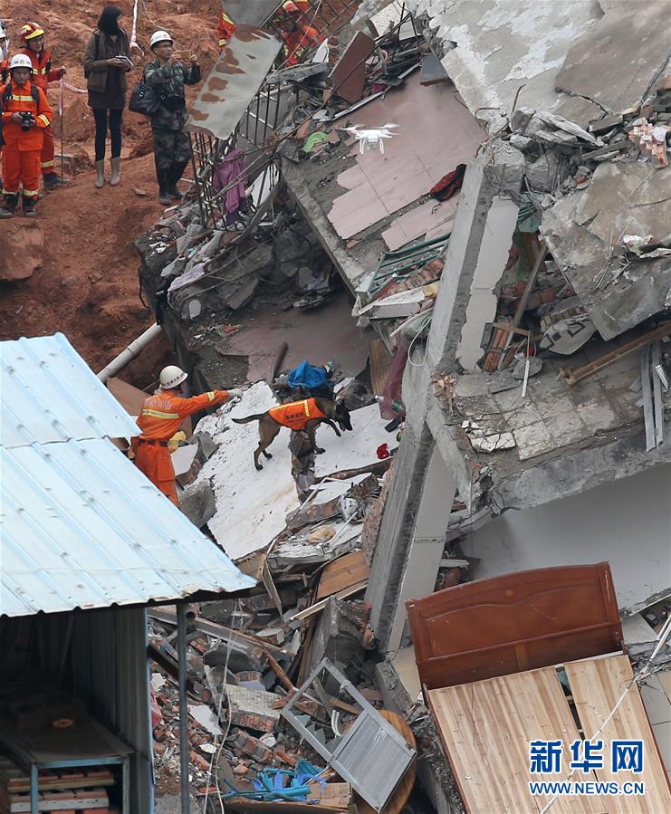 救援車源源不絕，救援人源源不斷——深圳滑坡災害救援處置36小時全景掃描