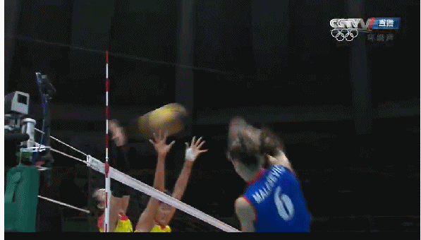 比女排奪冠更精彩的是她們的表情包和大長(zhǎng)腿