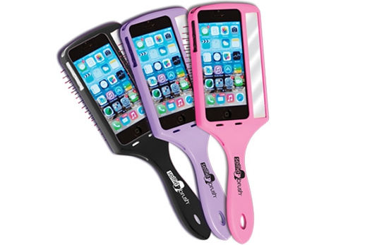 圖為美國公司推出的自拍美發(fā)梳。