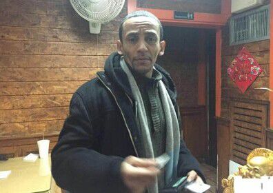 涉案的男性騙徒。（美國《世界日報》/受害商家提供）